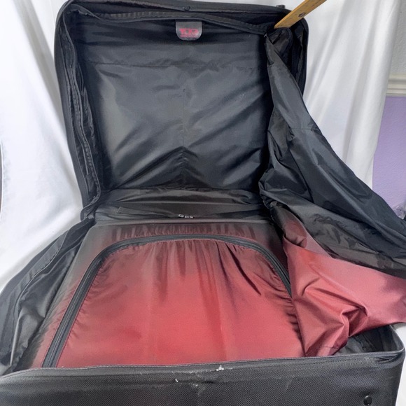 Tumi Wheeled Garment Bag Suitcase Carry On‎ Luggage Travel Business - Picture 11 of 13